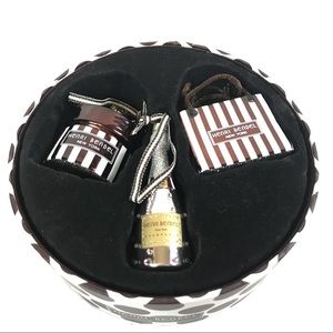 NWT Henri Bendel Ornament Set (3) in Hatbox